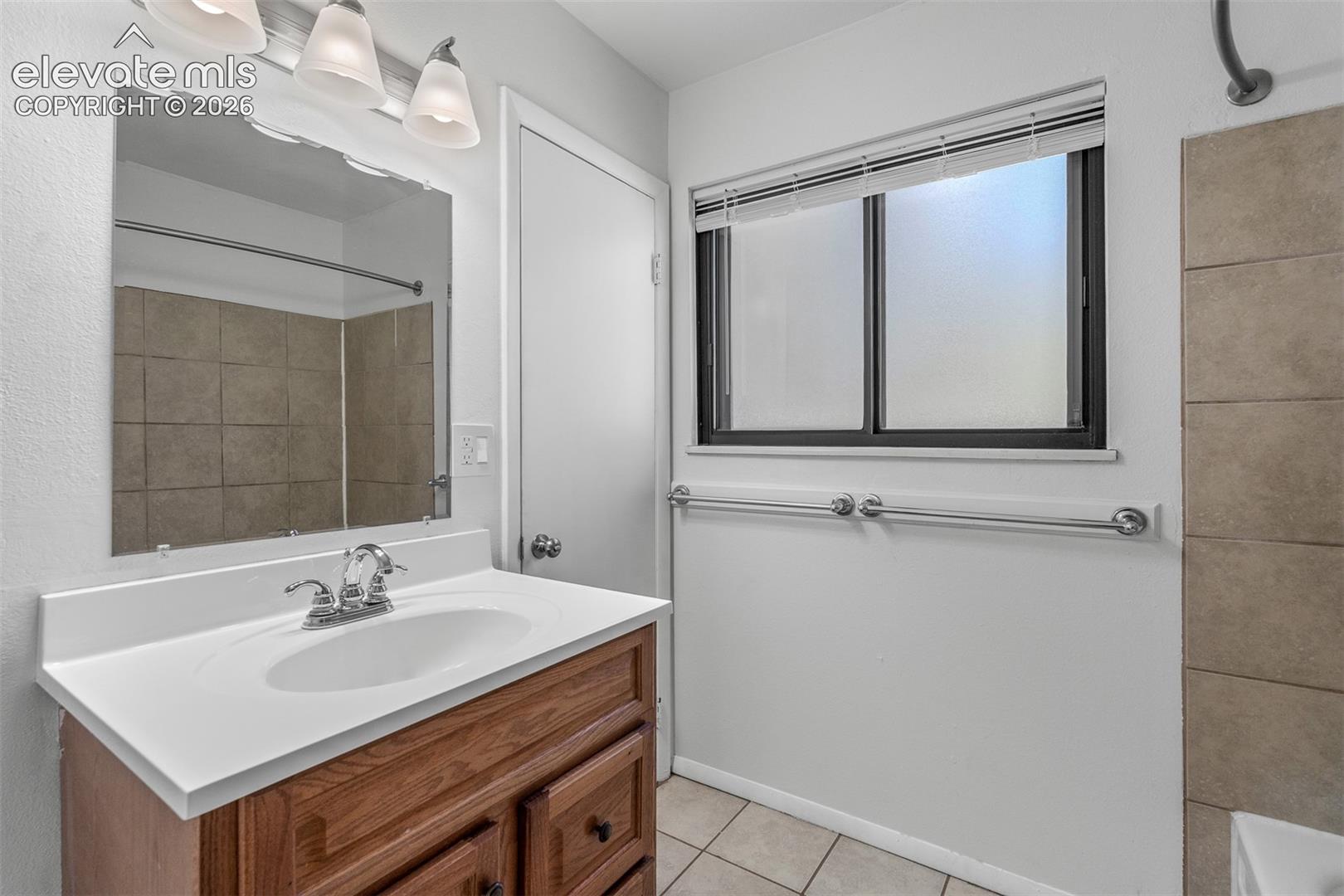 1675 Mineola Street, photo 17
