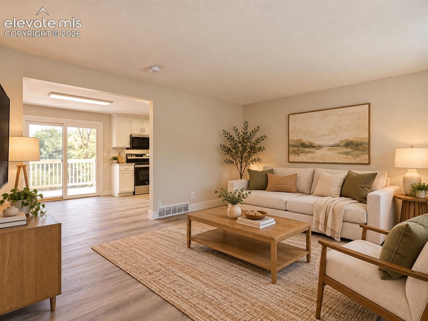 Listing photo 5 for 3100 S Dale Court