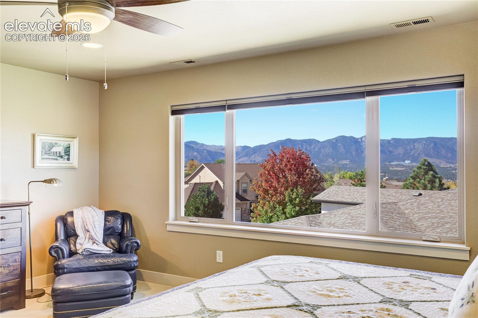 Listing photo 24 for 12427 Creekhurst Drive