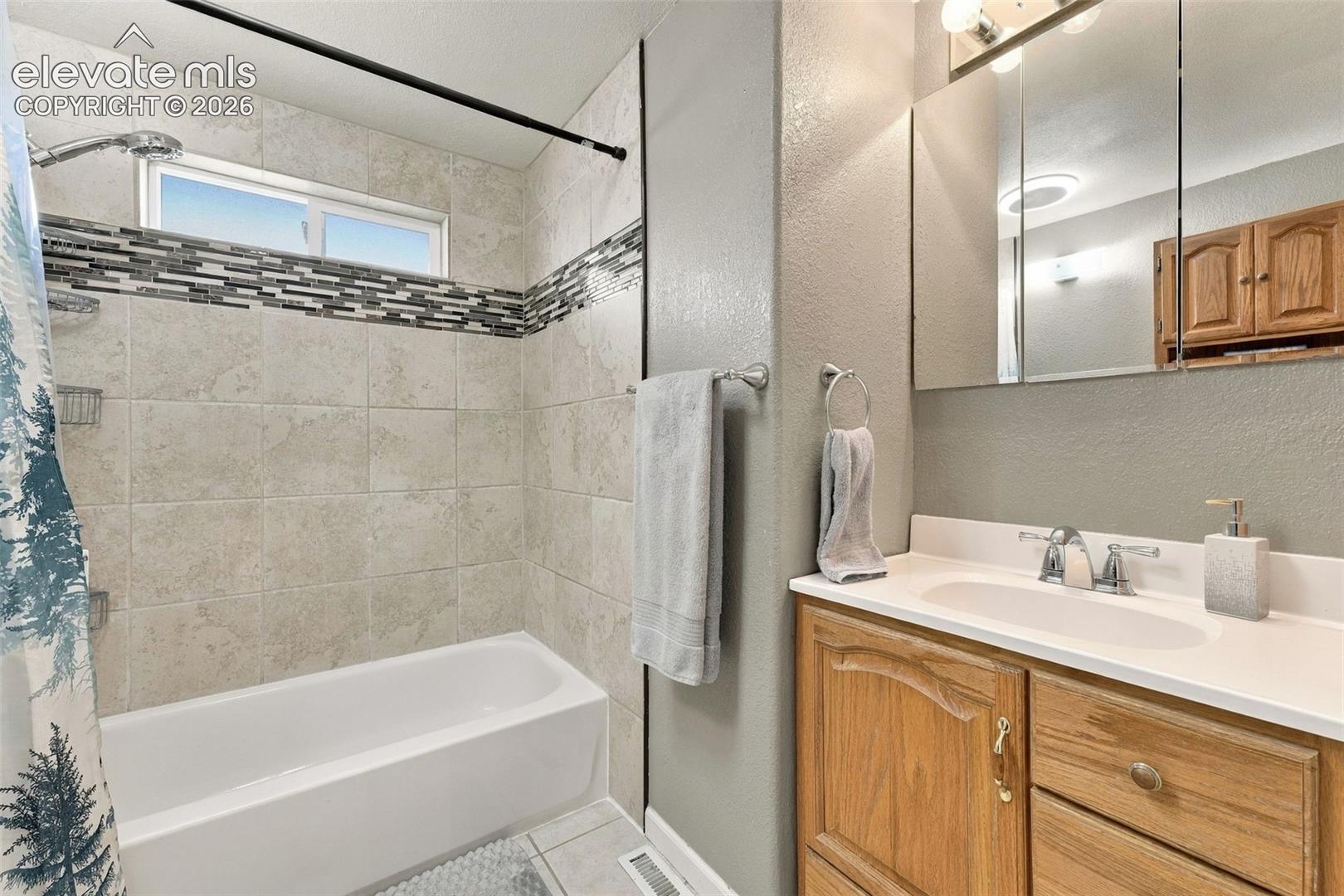 Listing photo 10 for 1734 Comanche Road