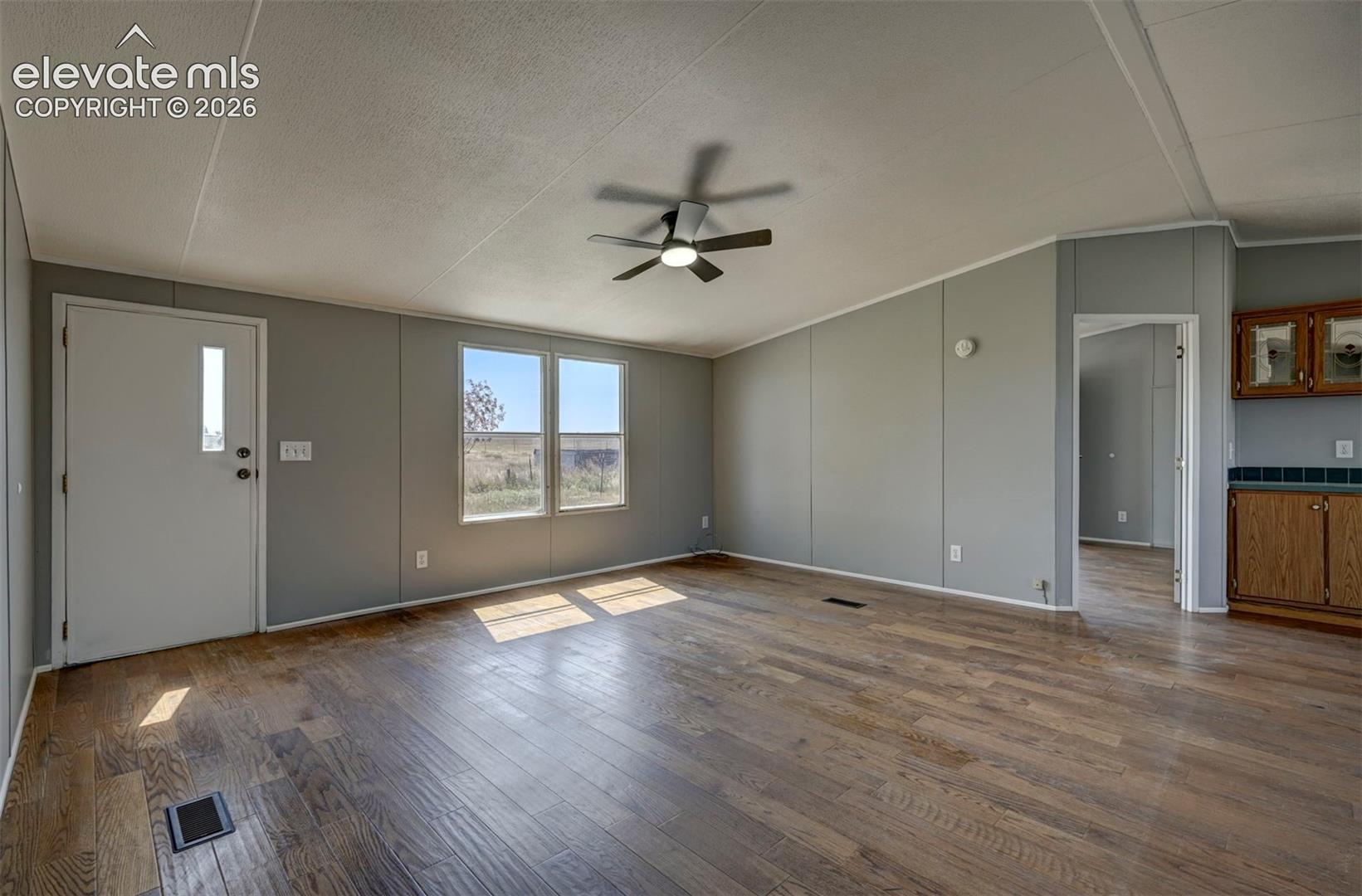 Listing photo 14 for 15320 Fairplay Road