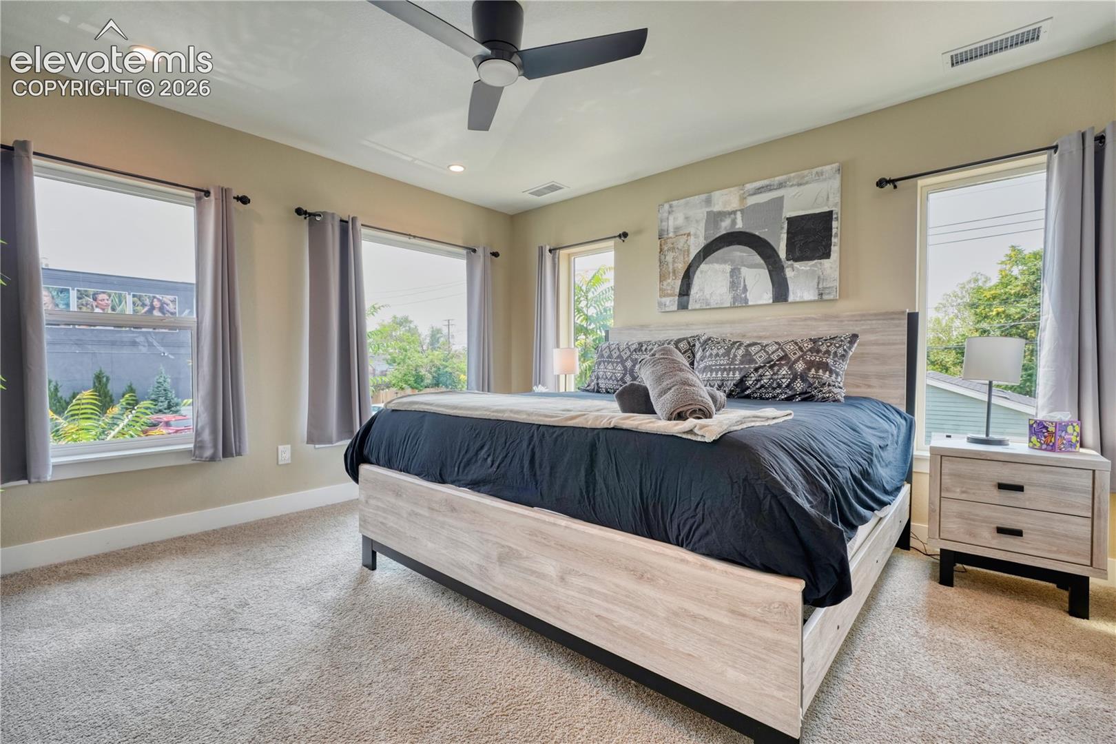 Listing photo 23 for 829 Kalamath Street