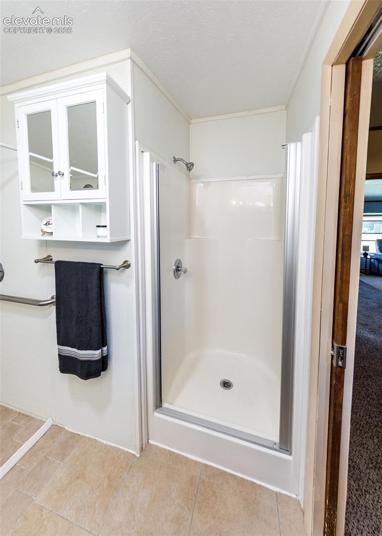 Listing photo 26 for 405 3rd Street