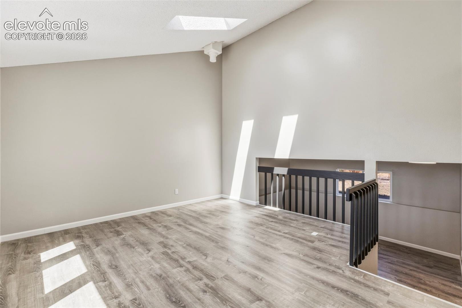 Listing photo 16 for 4537 Fenton Road