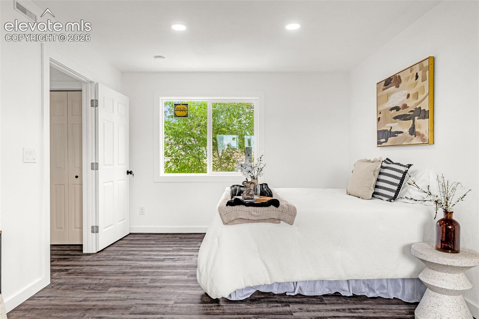 Listing photo 27 for 1375 Bonita Drive