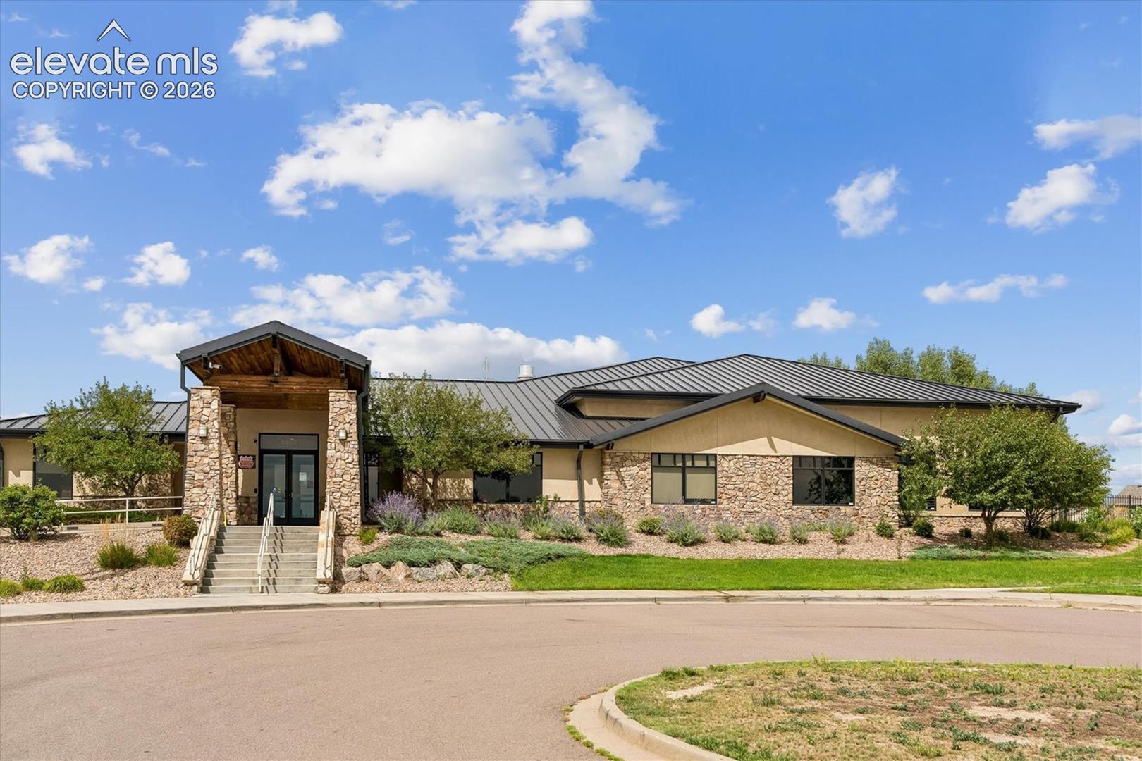 Listing photo 32 for 7765 Midnight Road