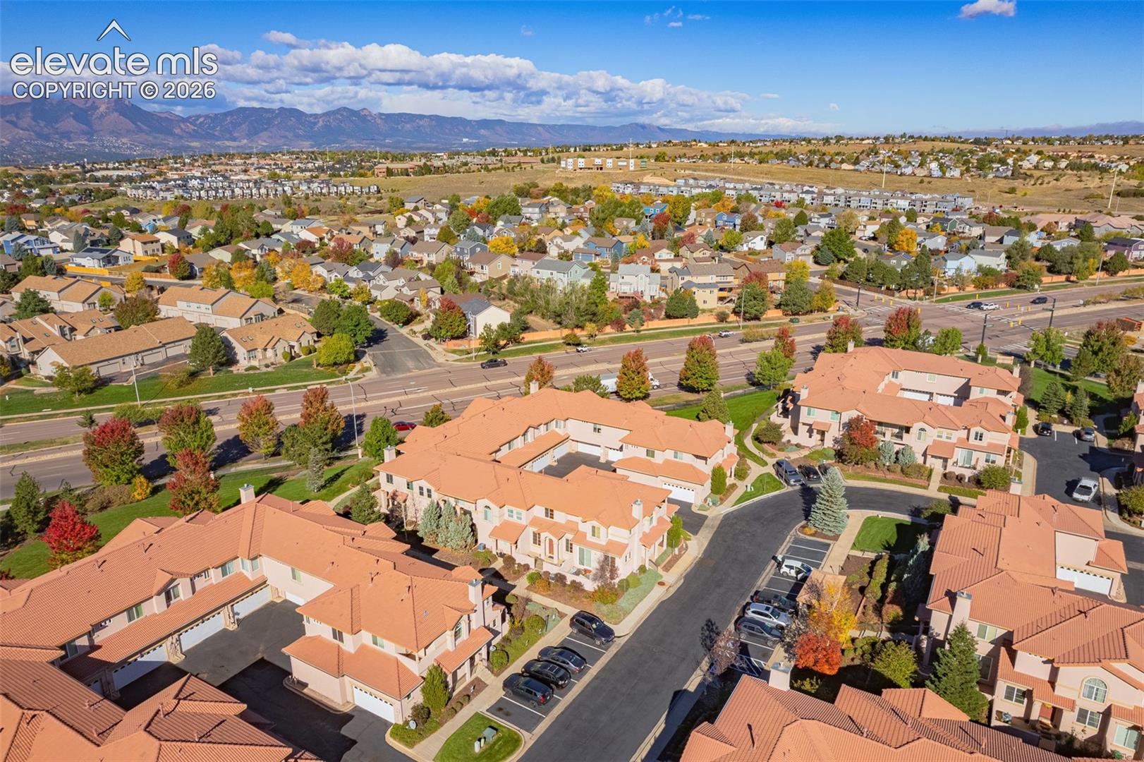 Listing photo 27 for 7086 Sand Crest View
