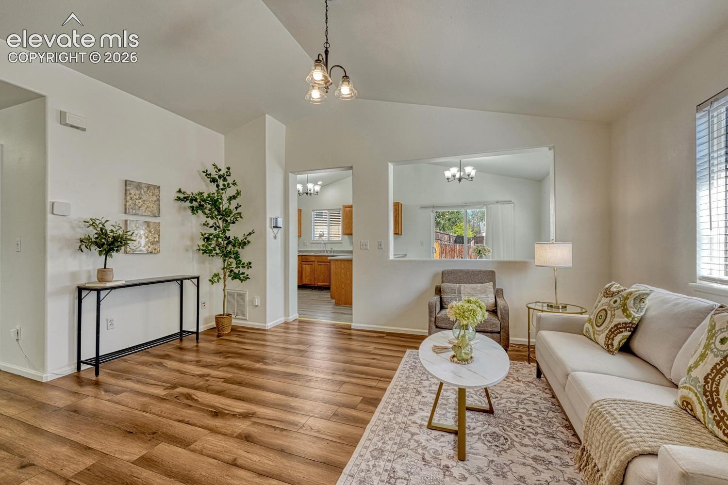 Listing photo 3 for 1120 Lords Hill Drive