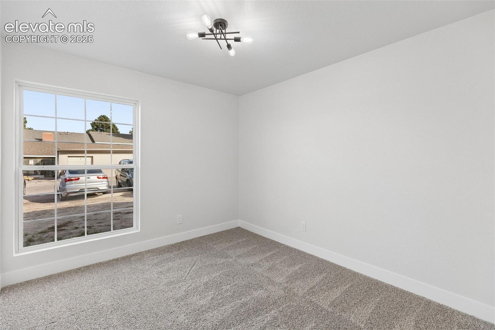 Listing photo 29 for 3130 Van Teylingen Drive F