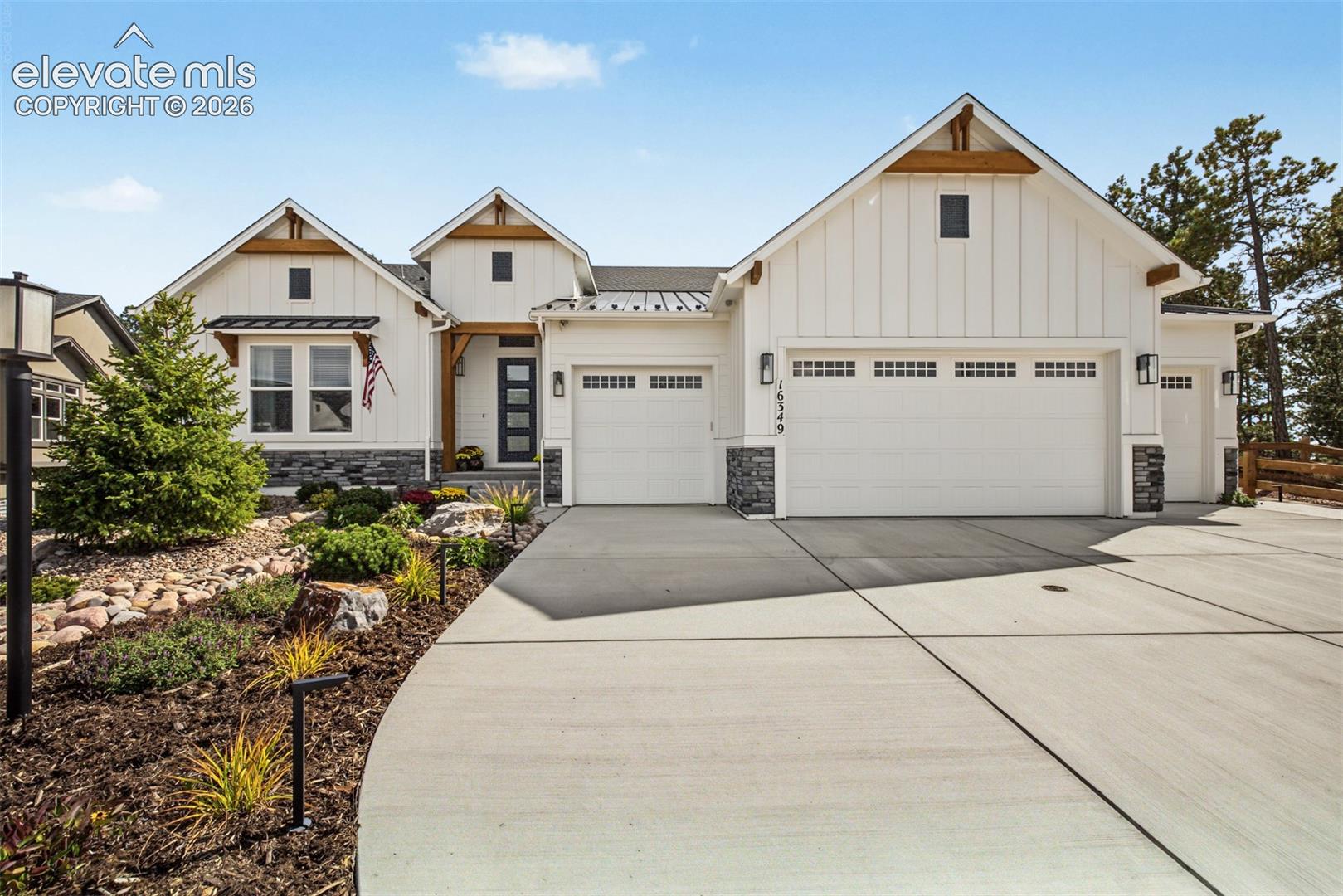 16349 Treetop Glory Court — listing photo
