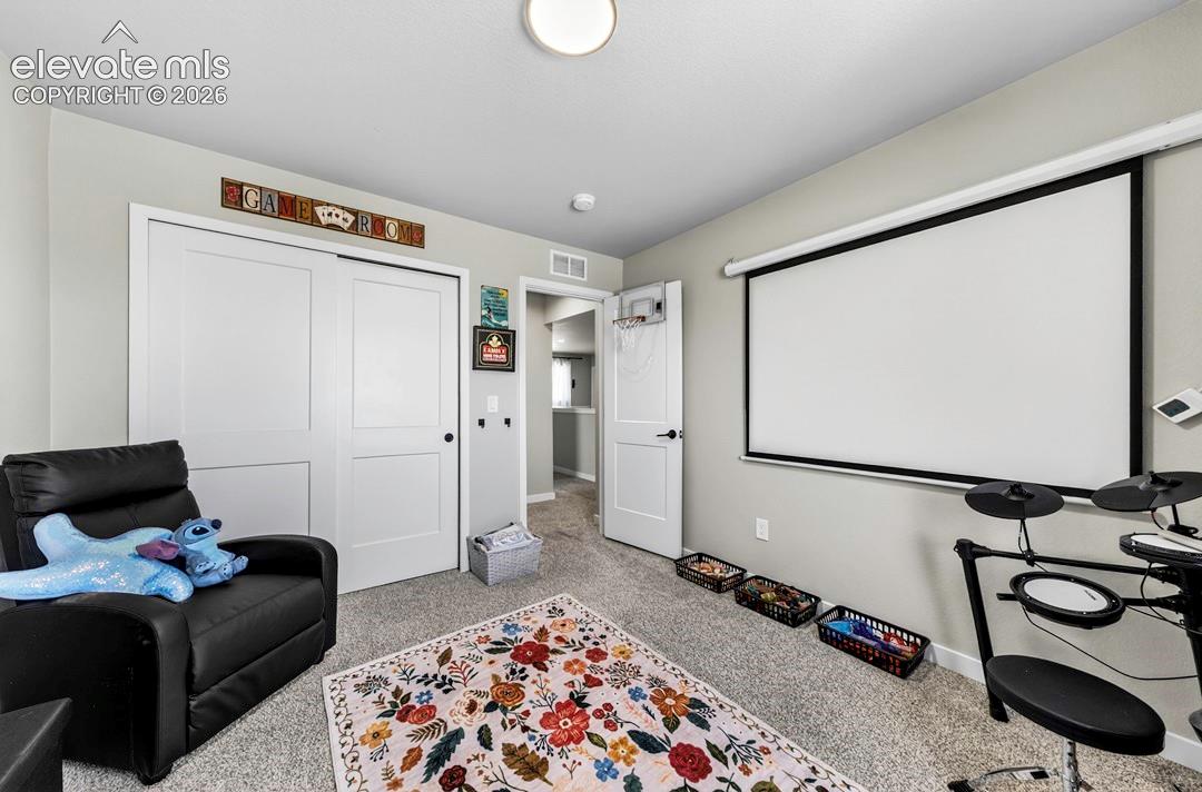 Listing photo 34 for 22060 Cattlemen Run