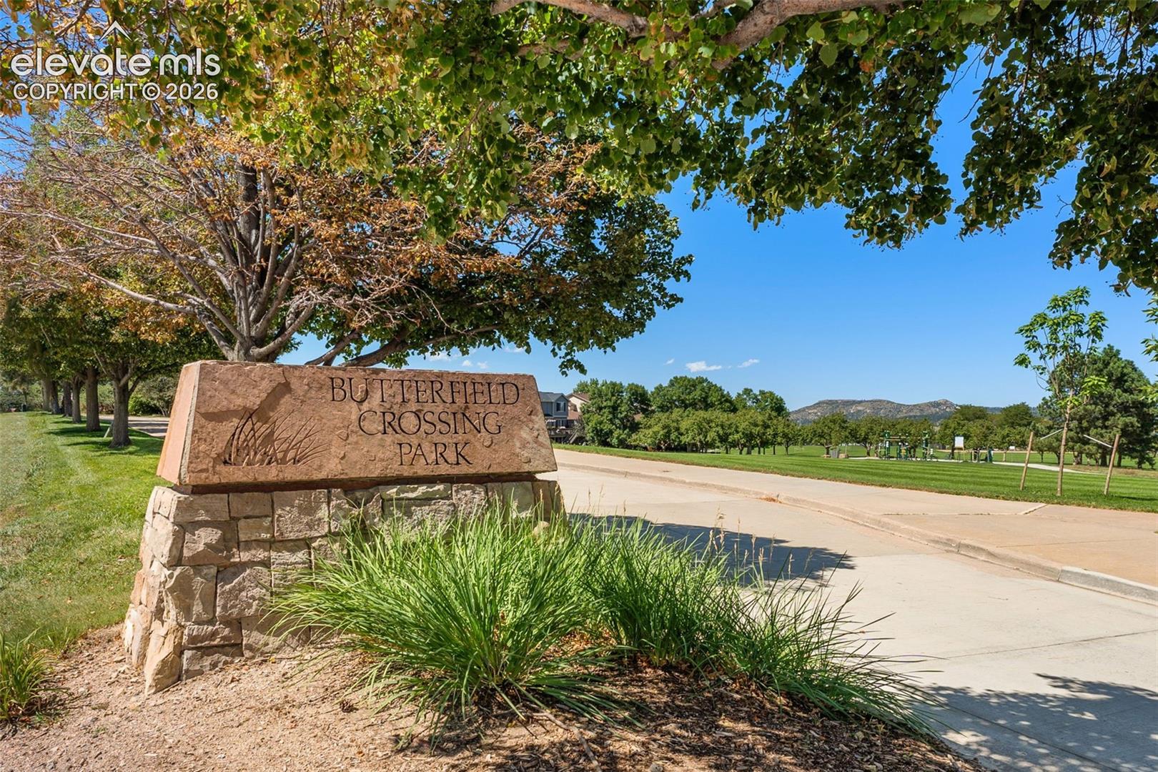 Listing photo 31 for 4298 N Meadows Drive