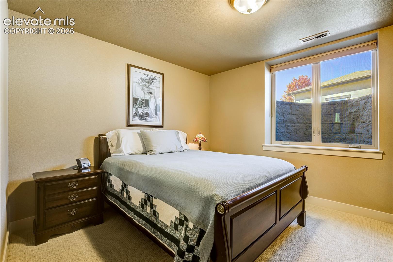Listing photo 36 for 12427 Creekhurst Drive