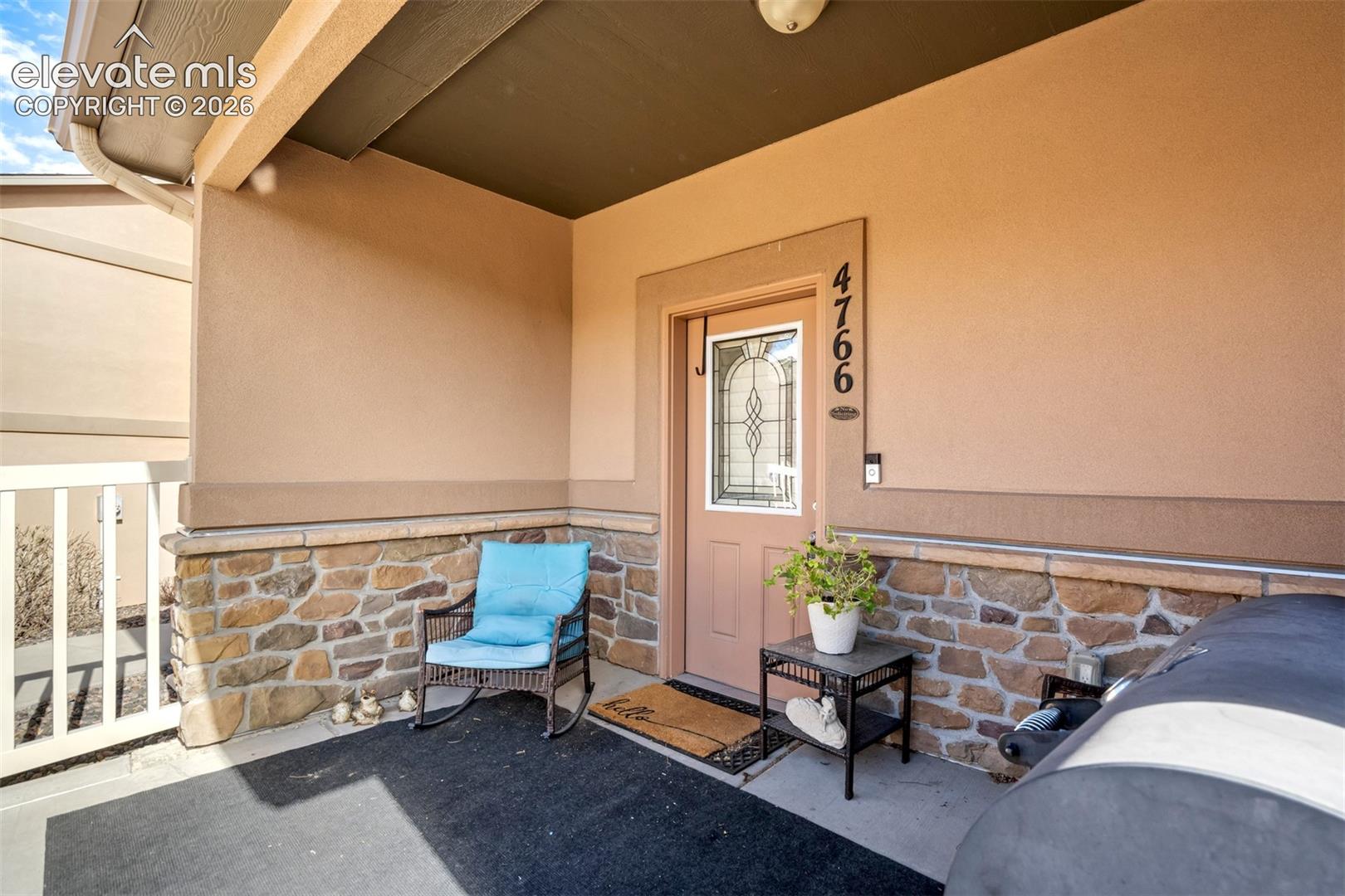 Listing photo 4 for 4766 Kerry Lynn View