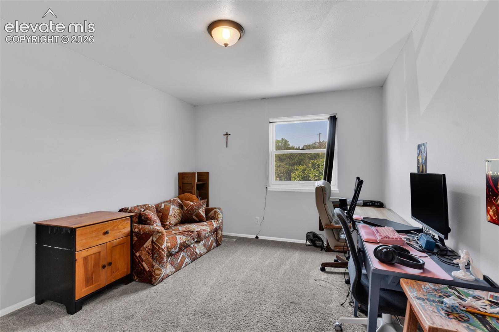 Listing photo 27 for 1004 Ridgeview Place