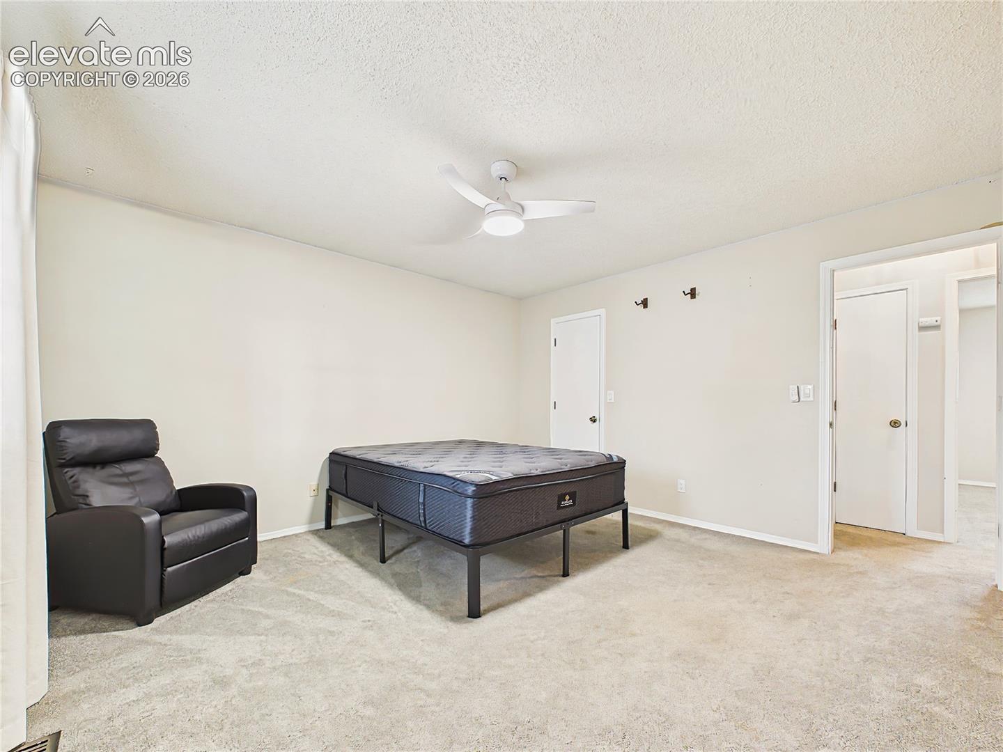 Listing photo 37 for 8252 Brigantine Drive