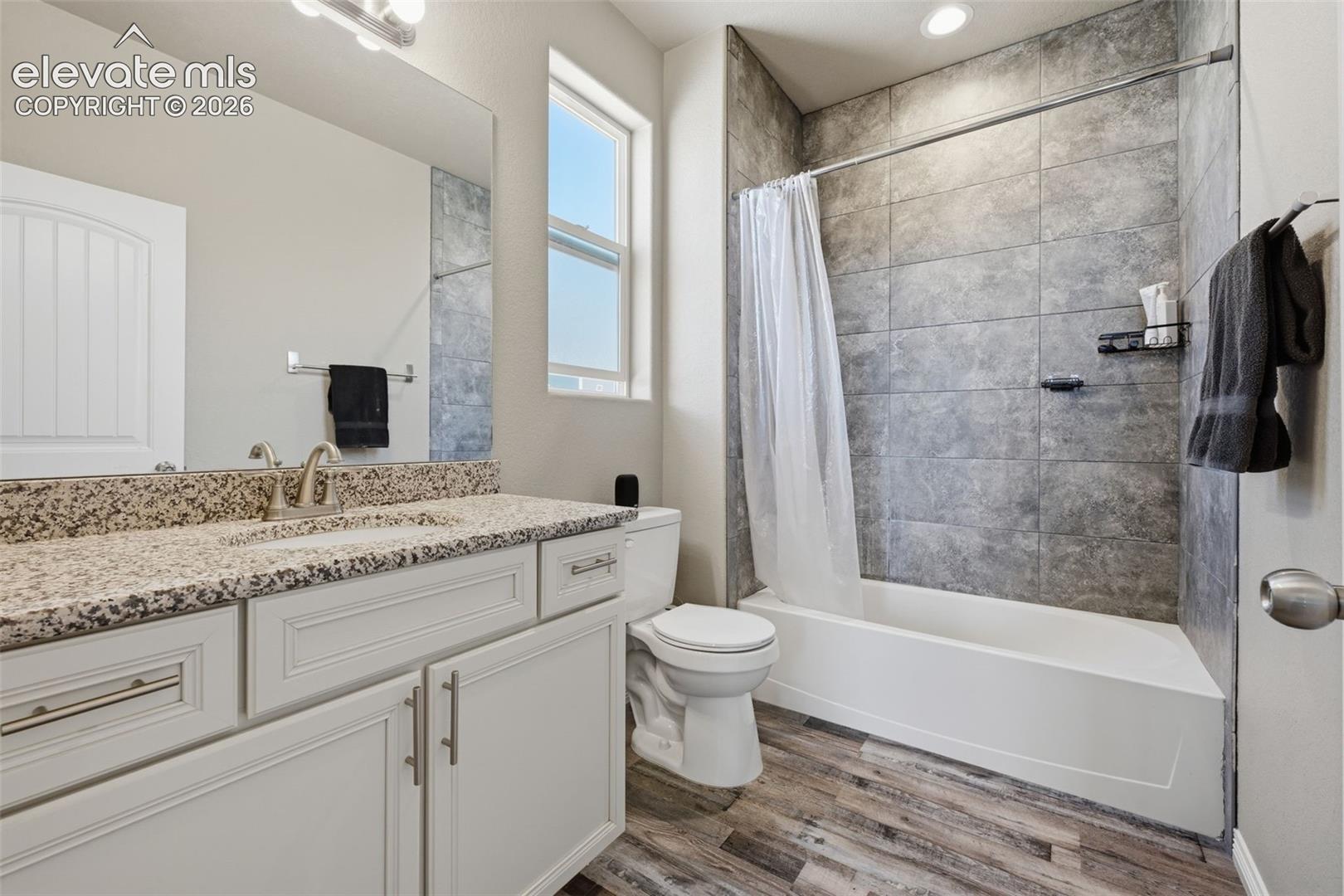 Listing photo 22 for 12810 Windingwalk Drive