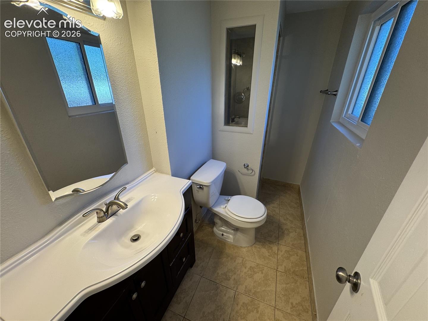 Listing photo 12 for 670 Calle Entrada NA