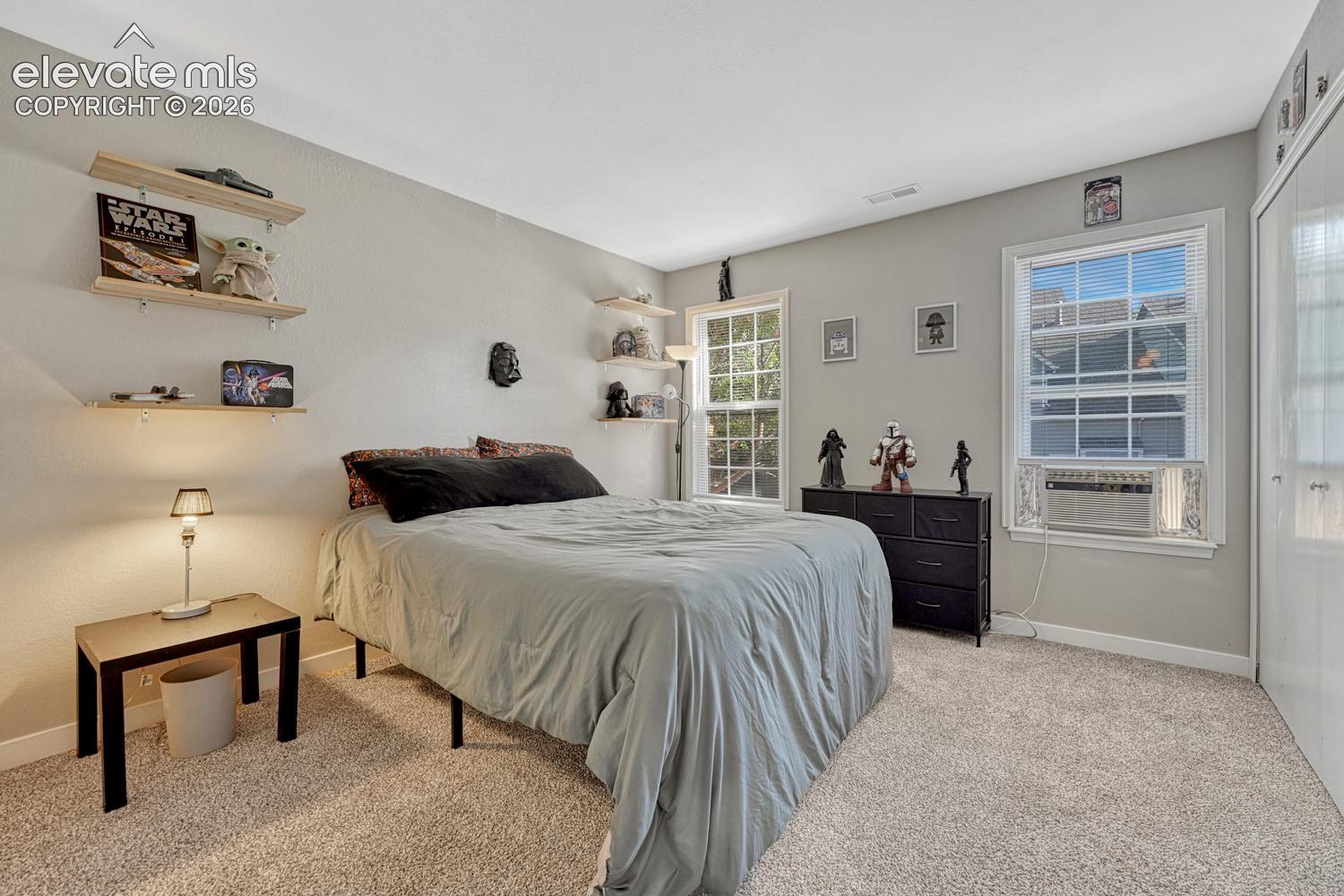 Listing photo 12 for 2121 Troy Court