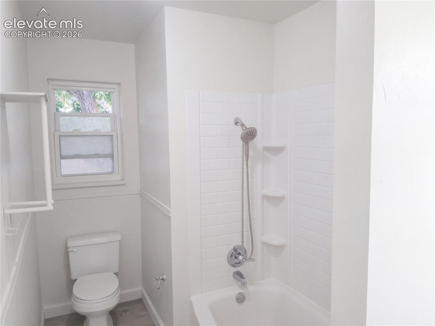 Listing photo 26 for 4015 Valli Vista Road