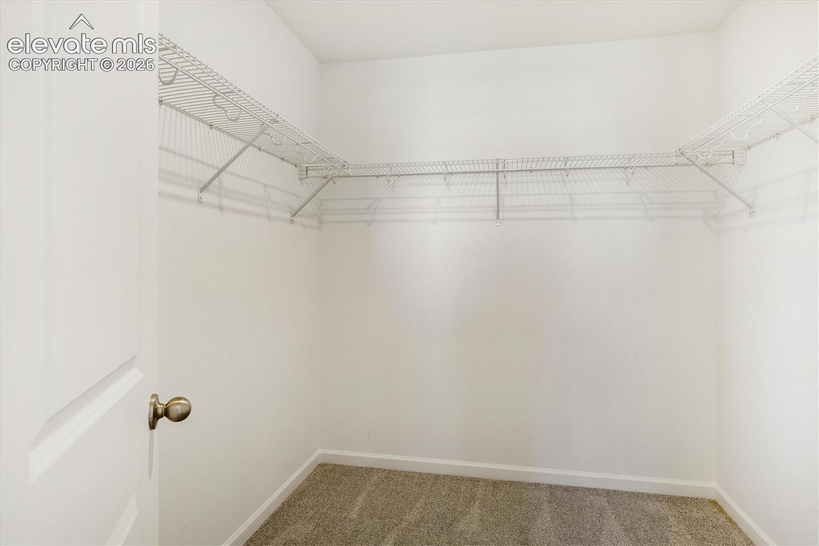 Listing photo 16 for 2513 Milano Way