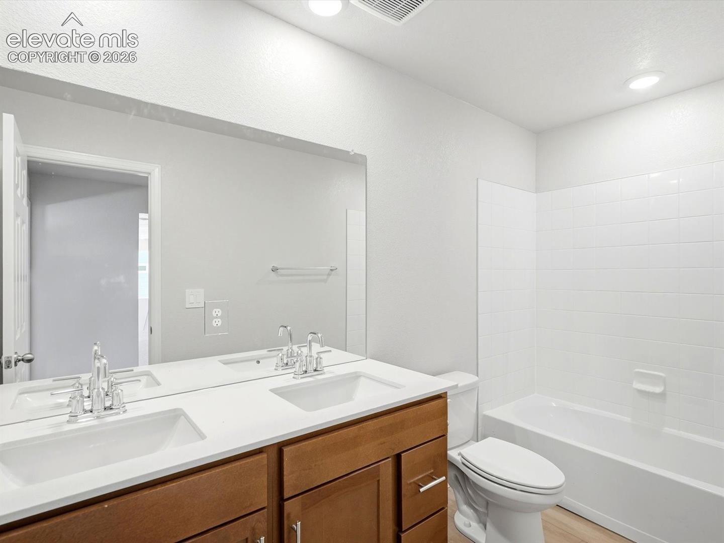 Listing photo 27 for 10833 Rolling Ranch Drive