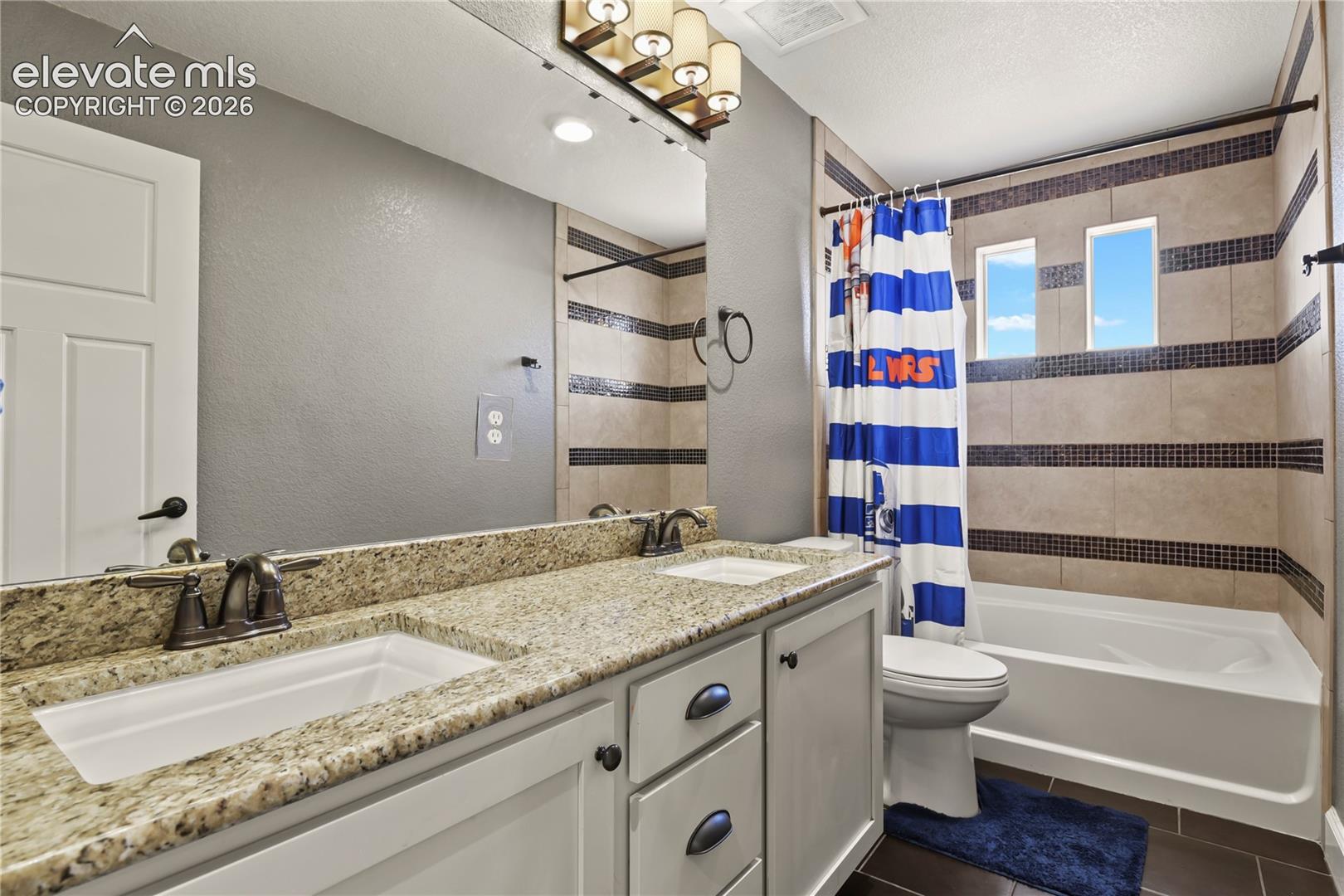 8276 Cypress Wood Drive, photo 25