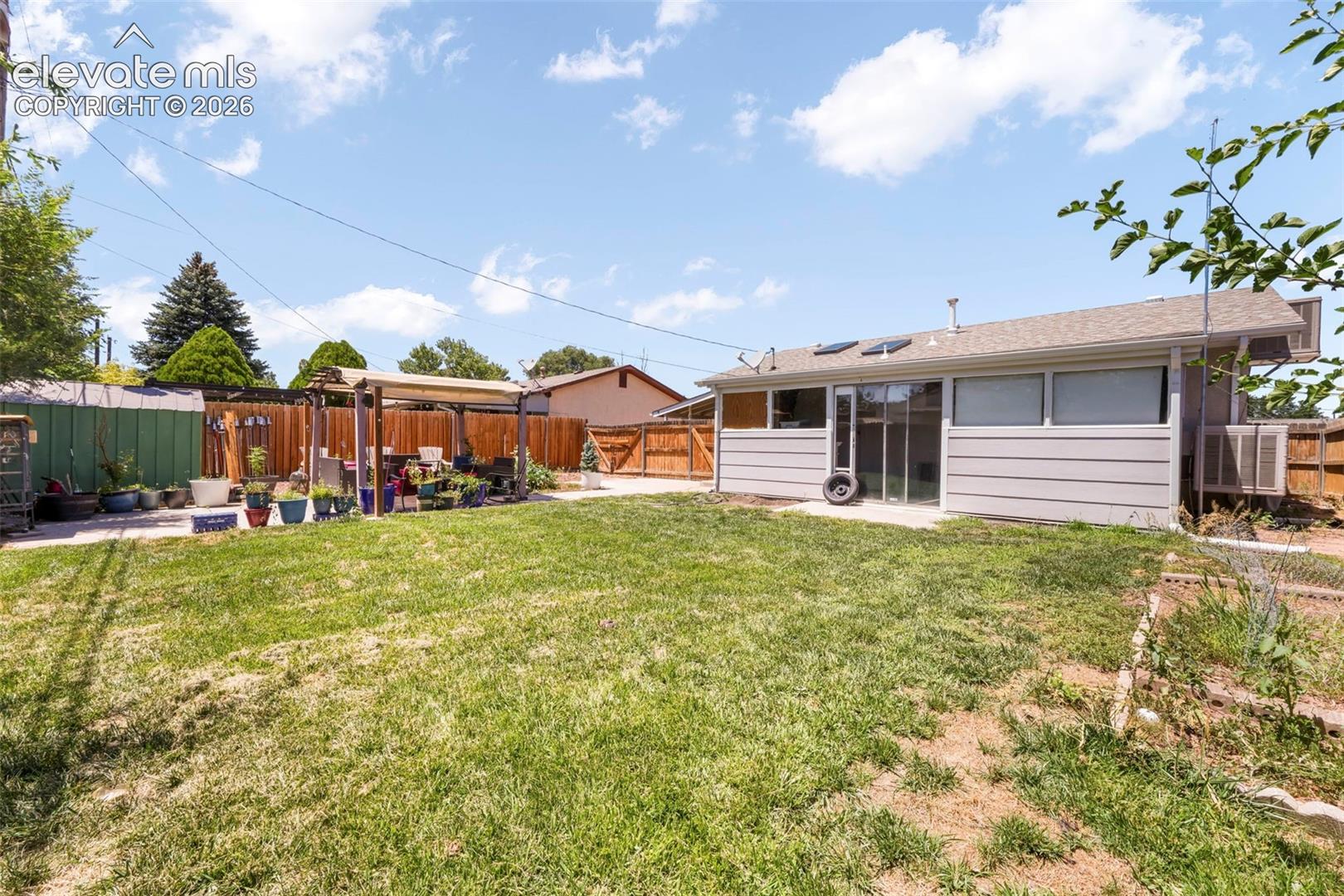 Listing photo 40 for 3506 Lancaster Drive