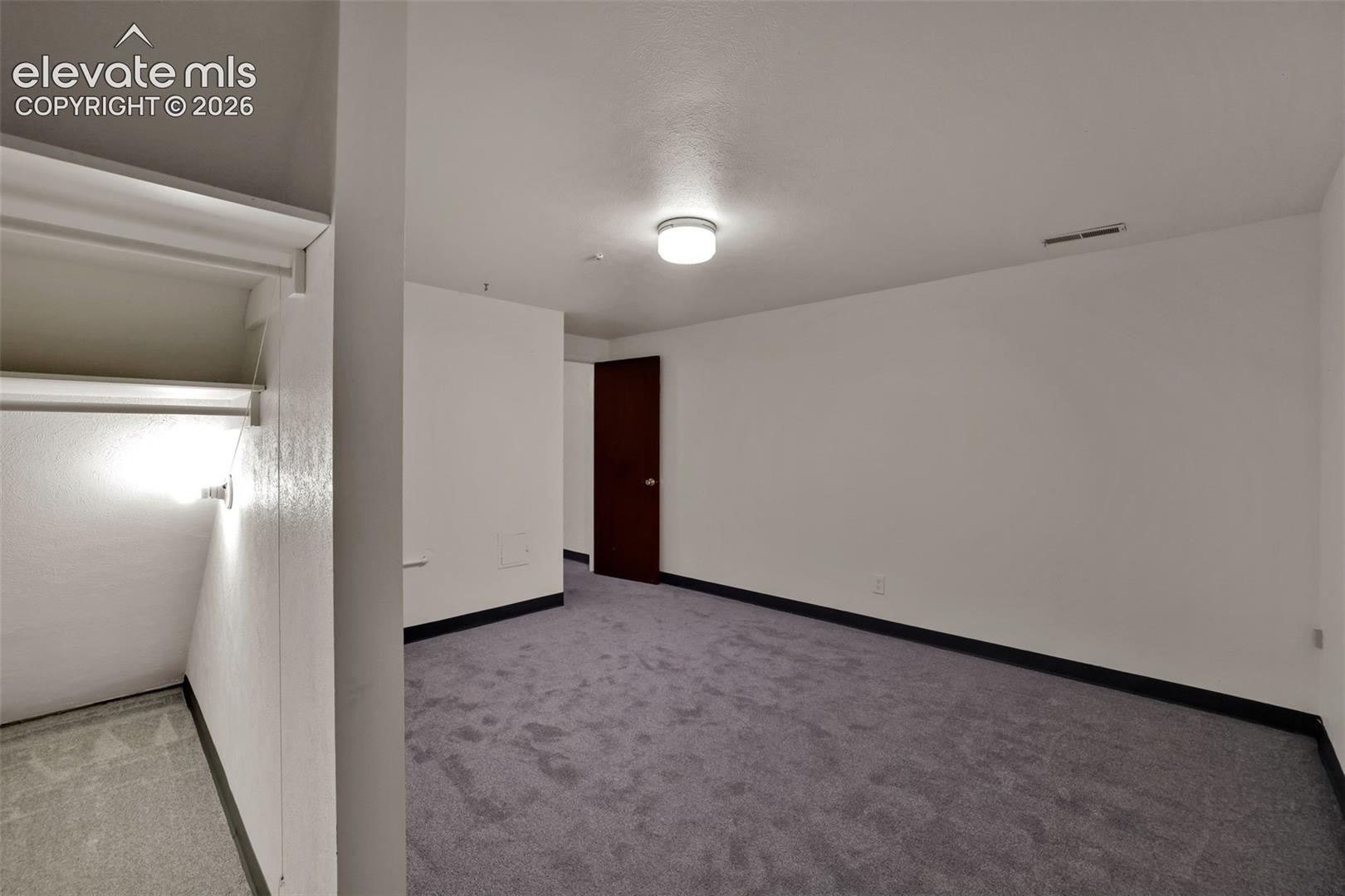 Listing photo 28 for 223 Crystal Hills Boulevard