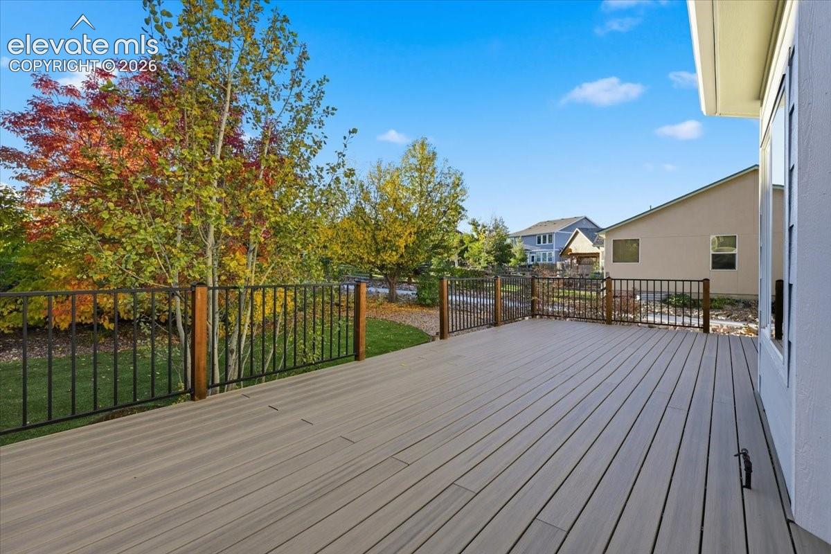 Listing photo 40 for 15777 James Gate Place