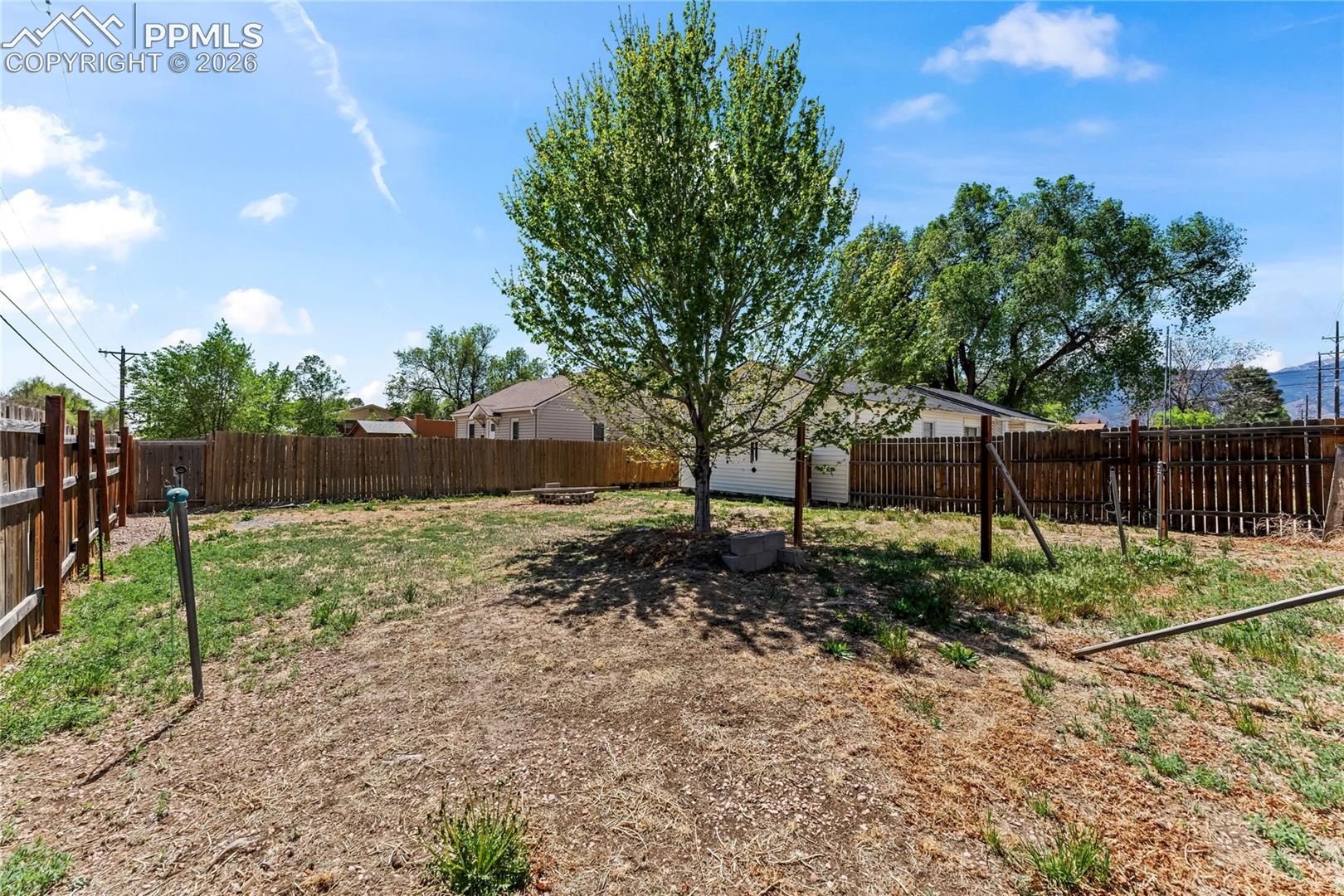 849 Fountain Boulevard, photo 24
