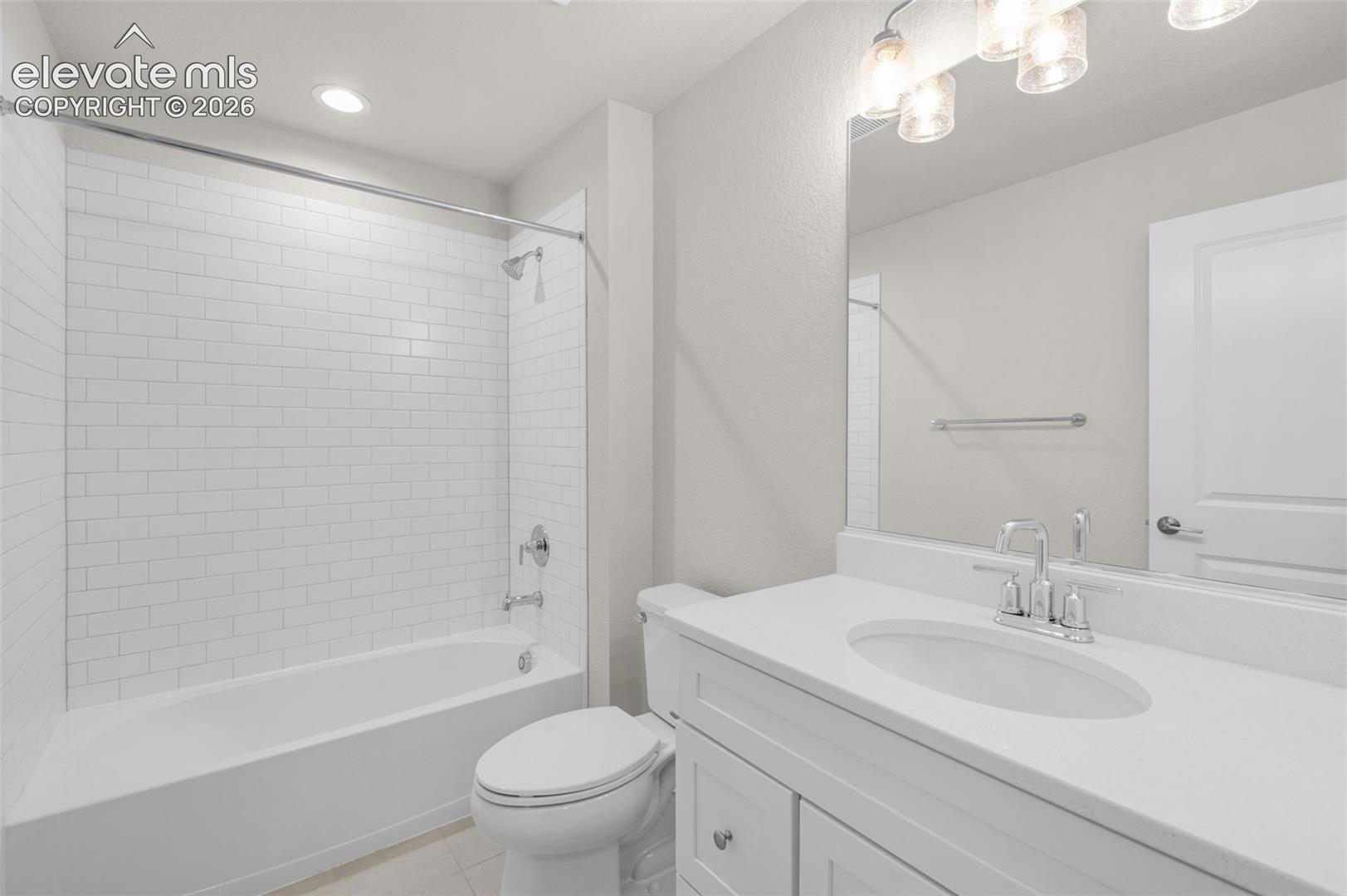 Listing photo 23 for 6872 Lily Mountain Lane