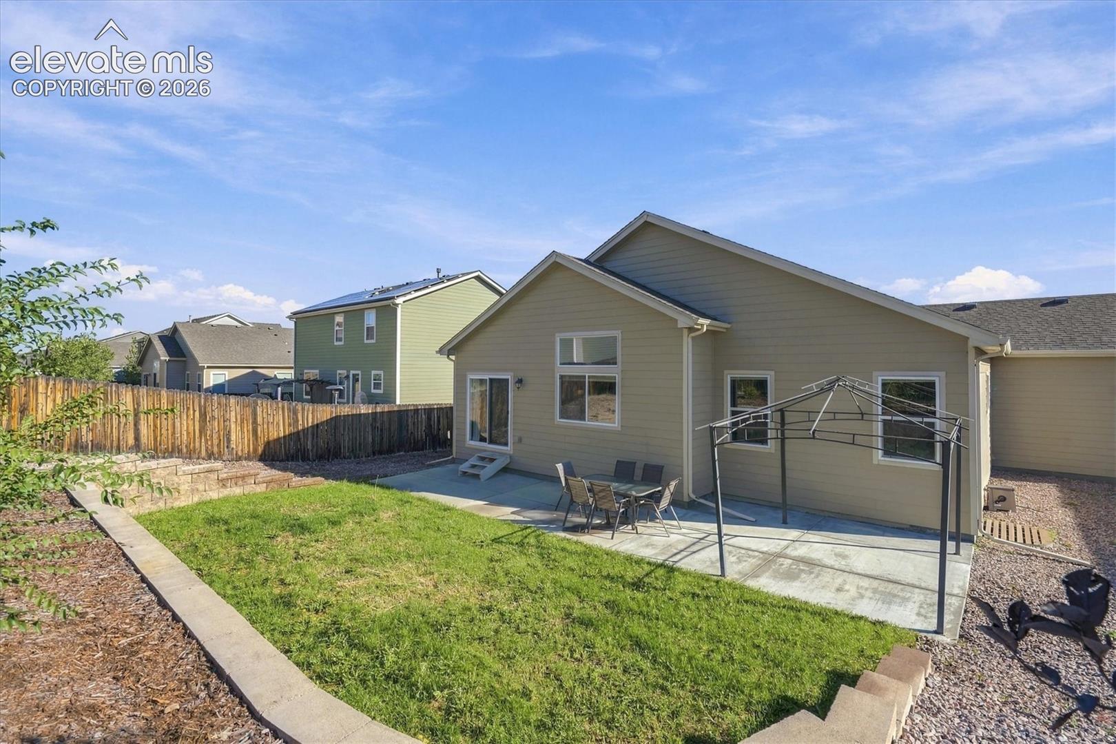 Listing photo 37 for 7384 Bonterra Lane