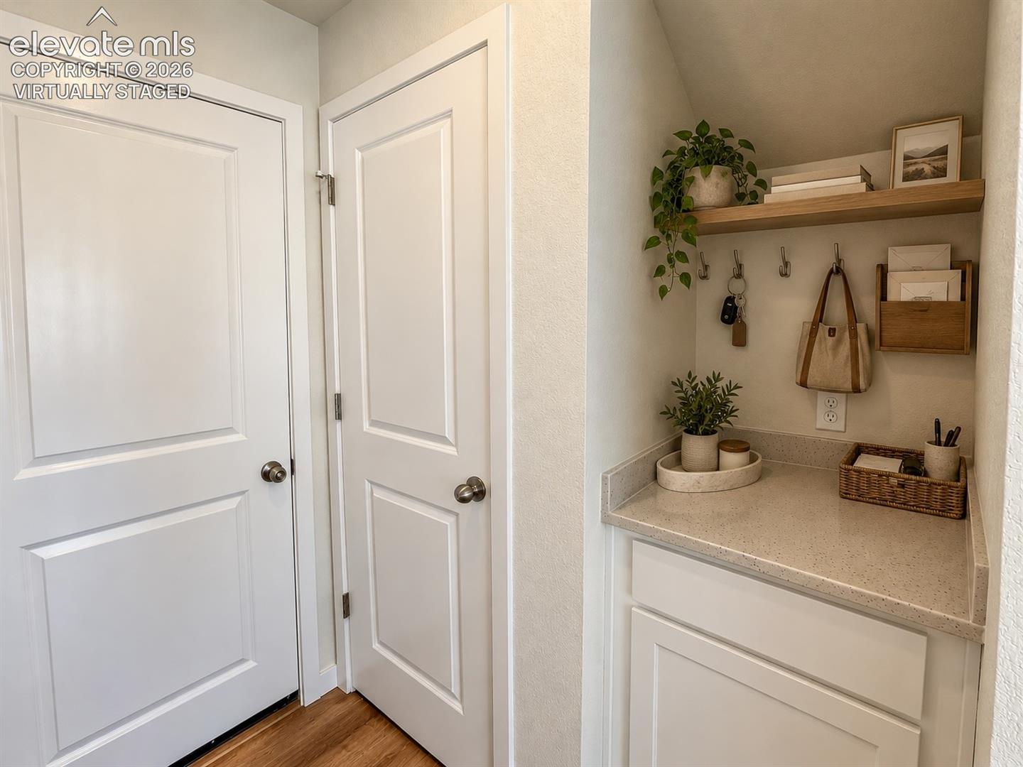 Listing photo 16 for 8515 Blue Feather Loop