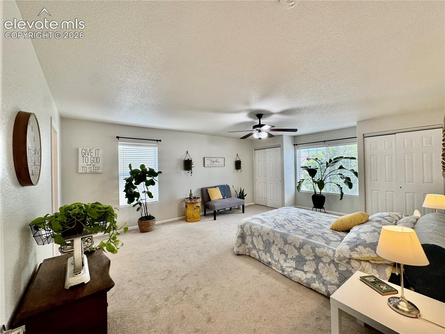 Listing photo 18 for 7965 Campground Drive