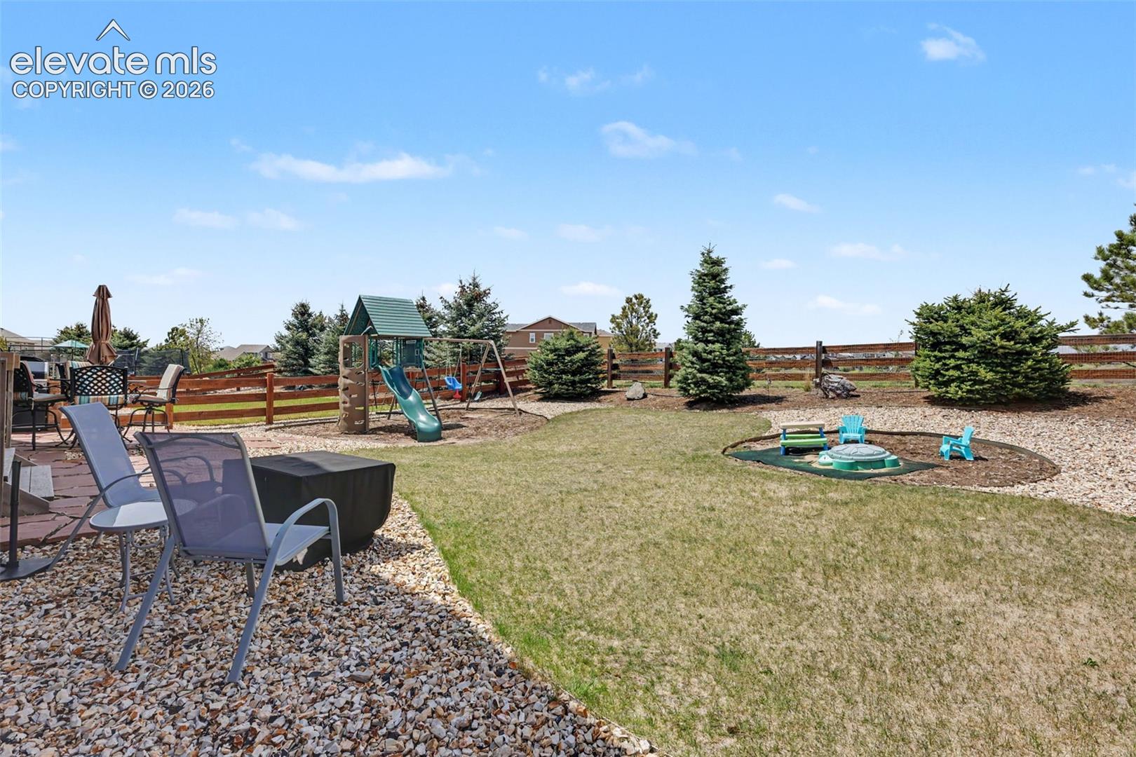 Listing photo 40 for 12172 Eagle Crest Court