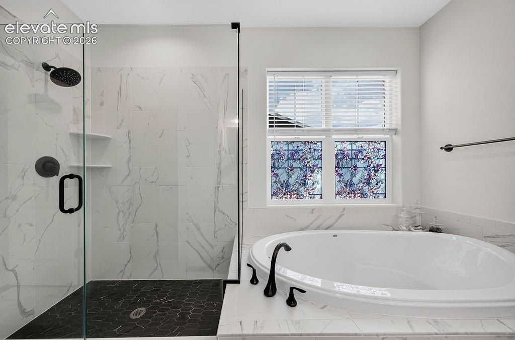 Listing photo 25 for 12638 Windingwalk Drive