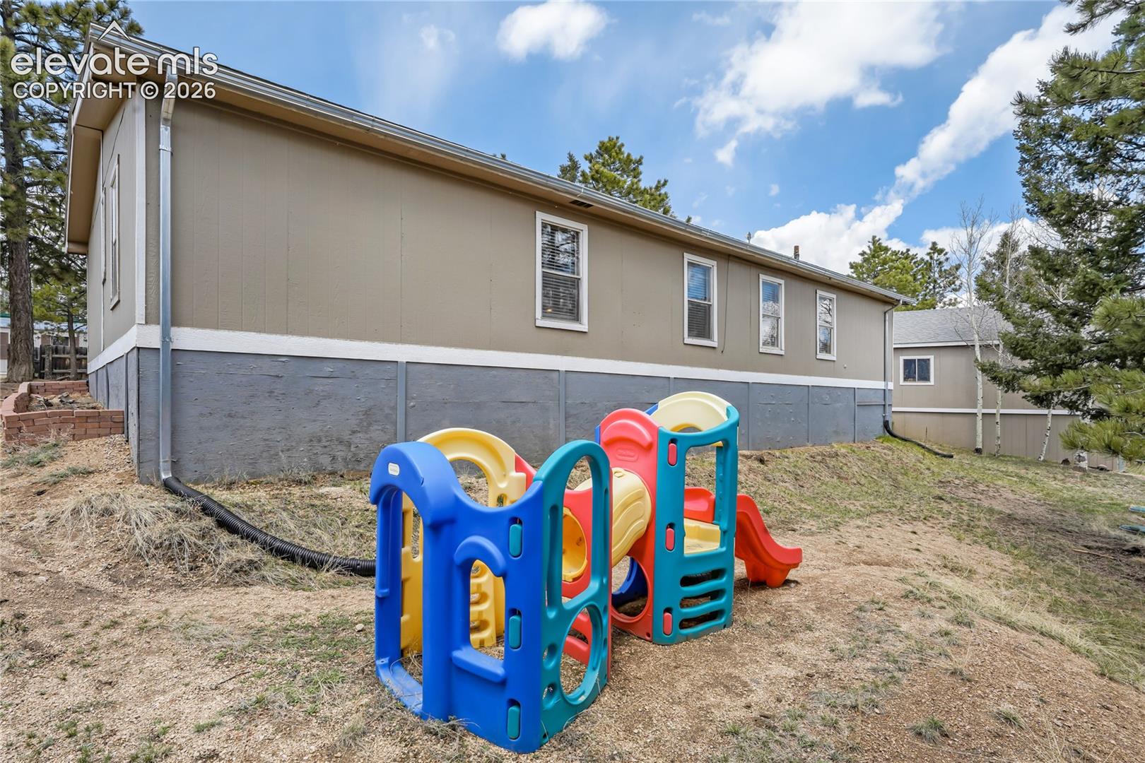 784 Blossom Road, photo 38