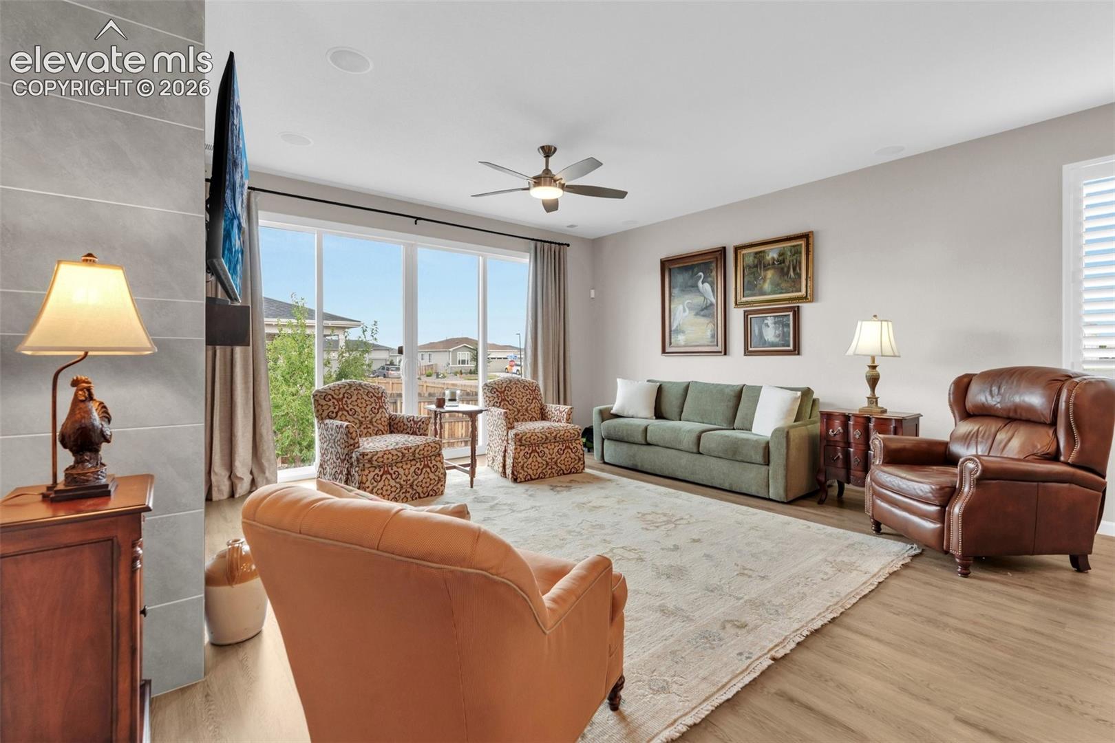 Listing photo 7 for 1592 Maggie Mae Lane