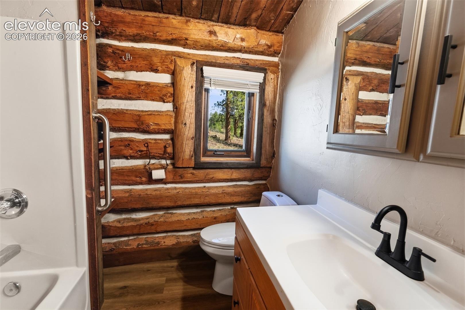 Listing photo 14 for 3303 Trail Creek Road