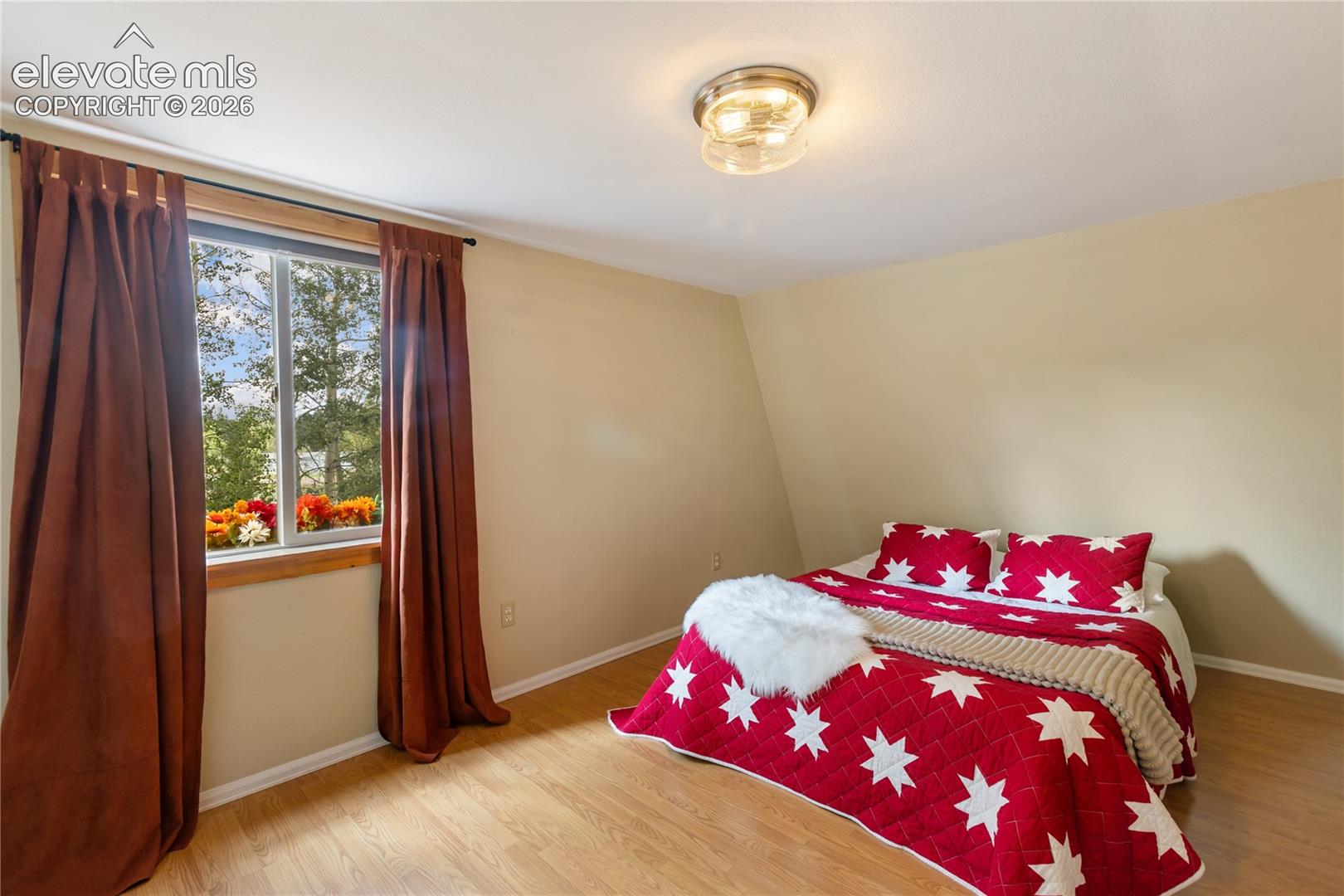 1021 Markus Road, photo 29