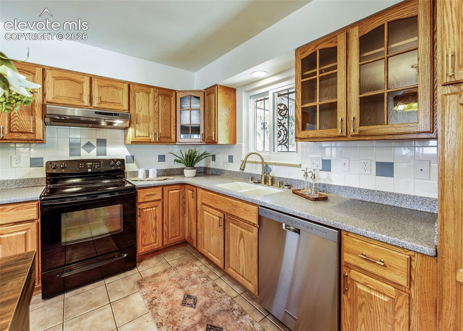 Listing photo 15 for 418 Eudora Street