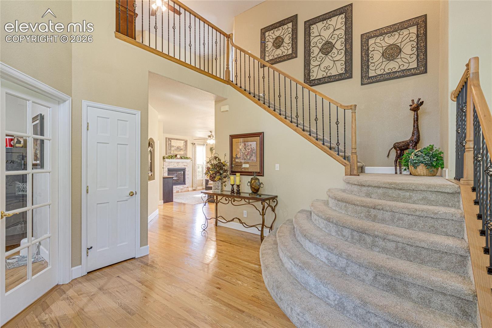 Listing photo 4 for 19905 Riverglen Lane