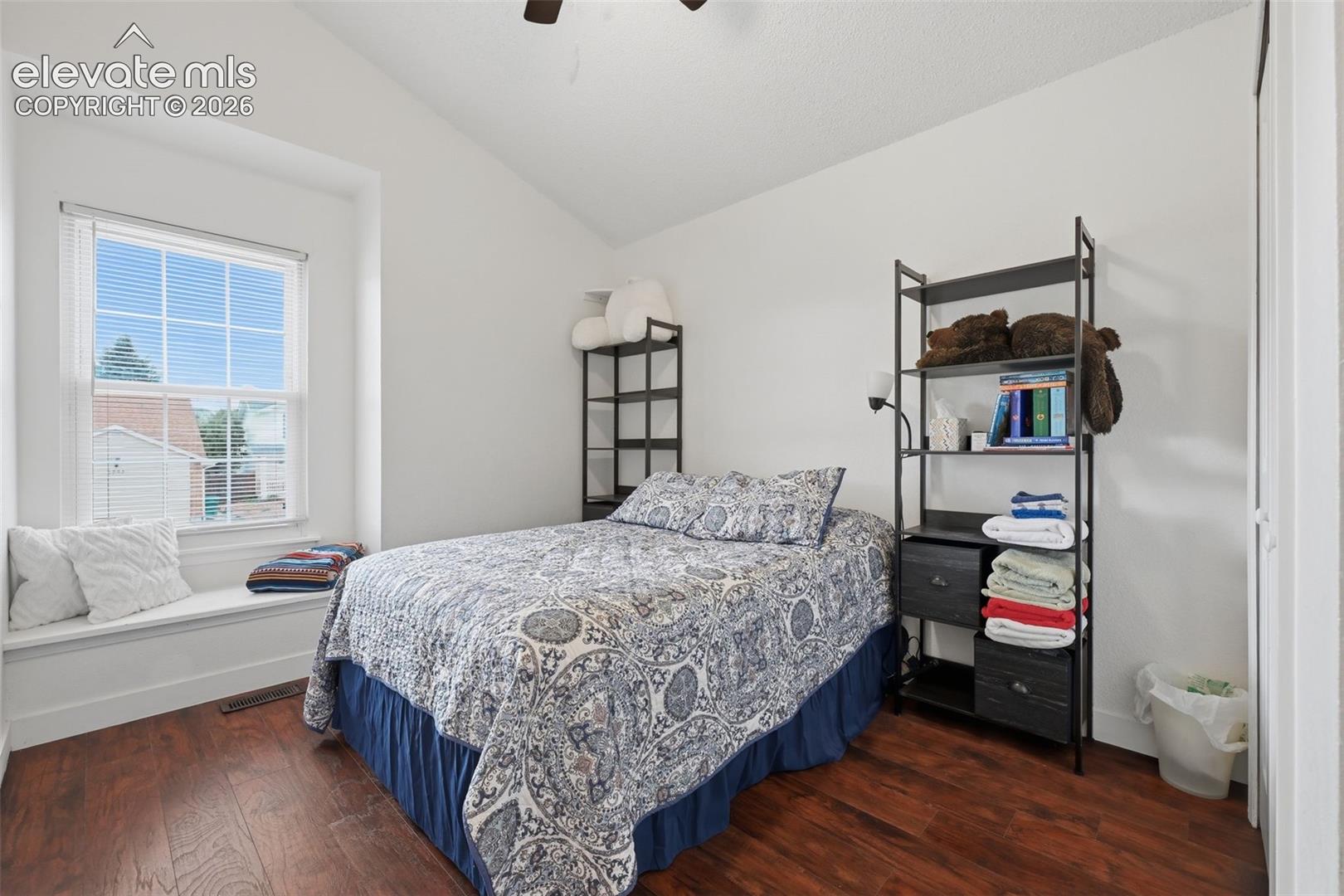 Listing photo 17 for 8219 Steadman Drive