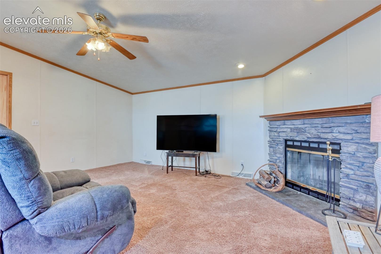 Listing photo 25 for 9672 Avenida Hermosa View