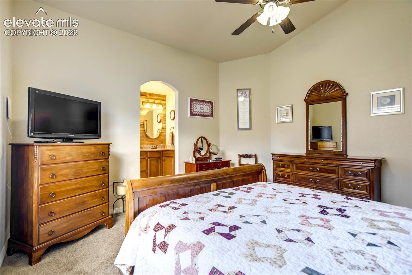 Listing photo 14 for 12456 Mount Bross Place