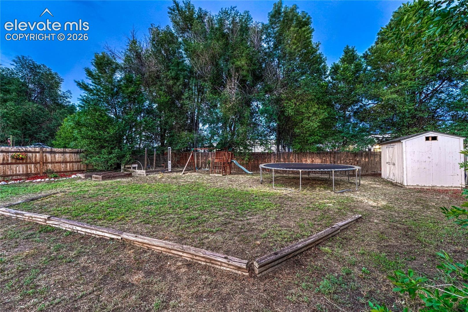 2045 Heathercrest Drive, photo 35