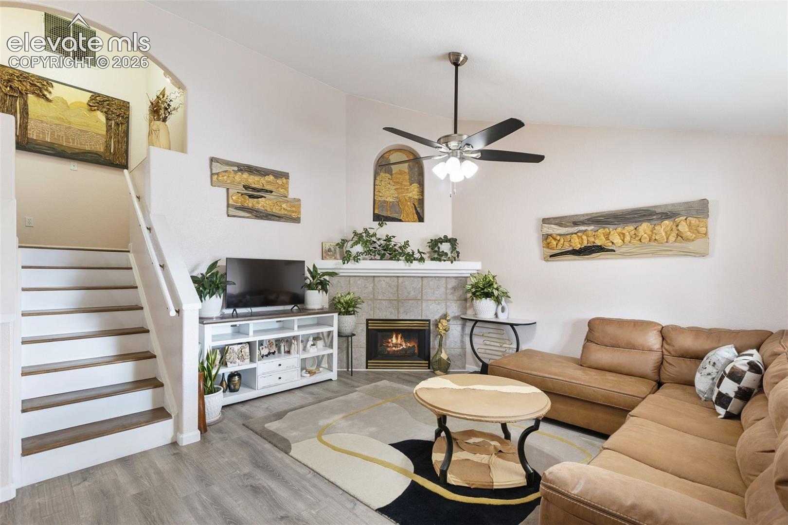 Listing photo 7 for 615 Twinflower Drive
