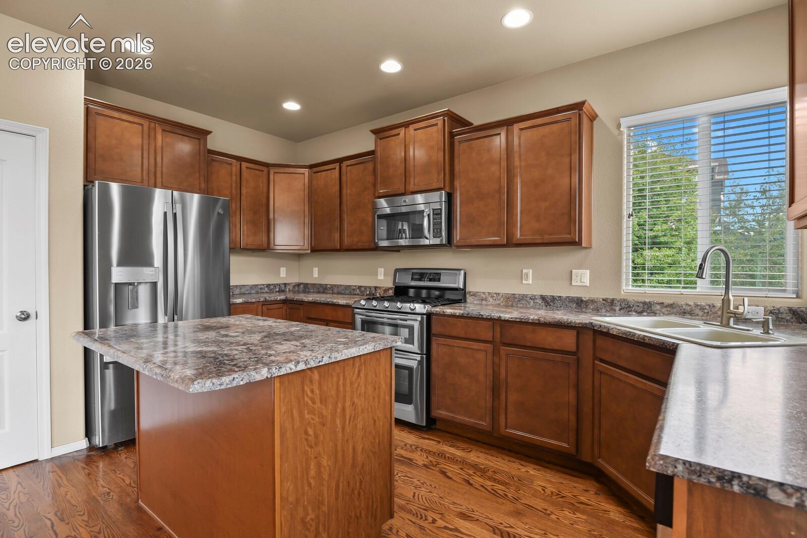 Listing photo 17 for 7914 Antelope Meadows Circle