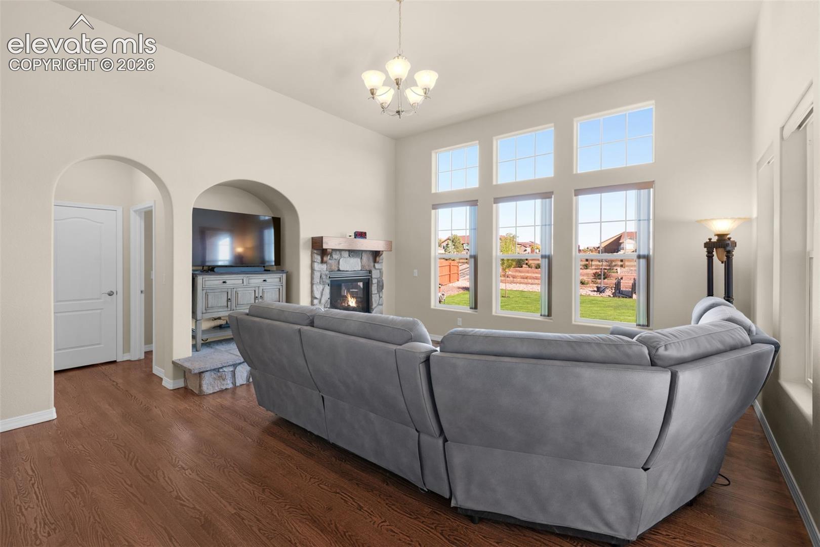 Listing photo 14 for 10933 Checo Way
